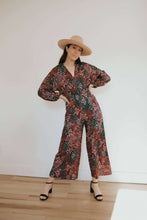 Load image into Gallery viewer, FESTIVE FLORAL JUMPSUIT
