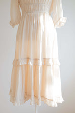 Load image into Gallery viewer, Daylight Midi Dress
