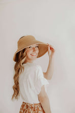 Load image into Gallery viewer, BEACHY BOW VISOR IN TAN ACCESSORIES Opal&#39;s Mae
